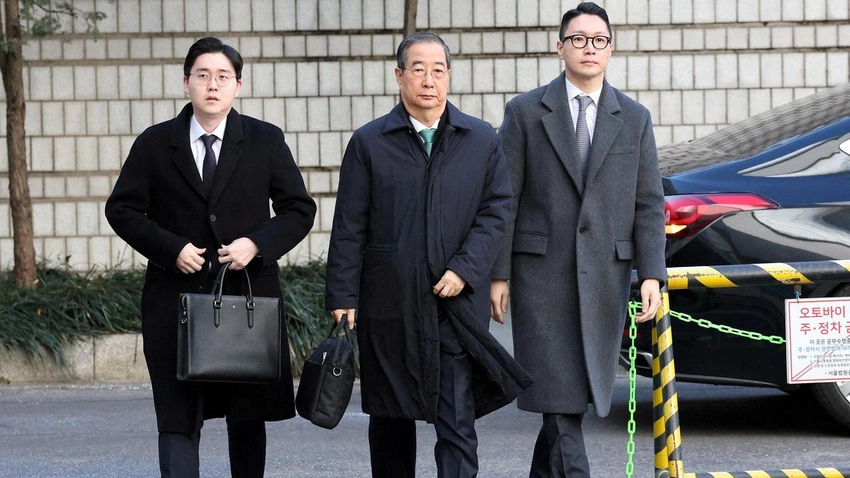 Ex-SK PM Han Duck-soo jailed 23 years for martial law insurrection
