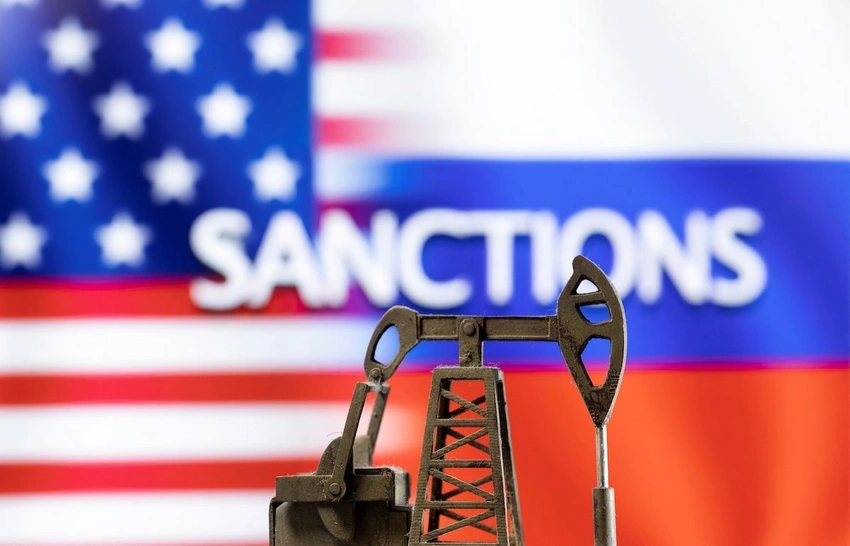 US sanctions Russia's top oil firms amid Ukraine war pressure