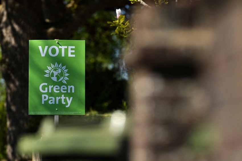 Green Party candidates arrested over antisemitic posts in London election saga