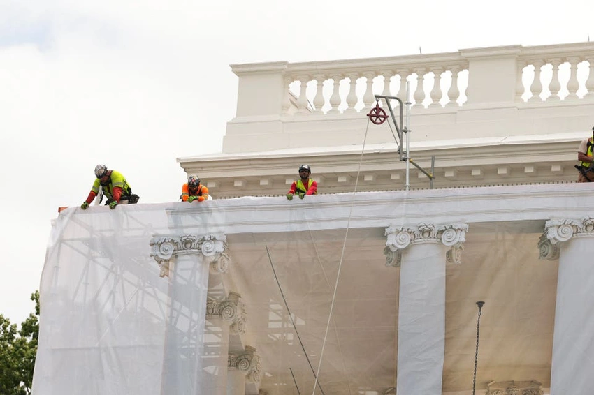 White House Facelift: Trump's Trompe L'Oeil Tarp Hides Historic Renovation!