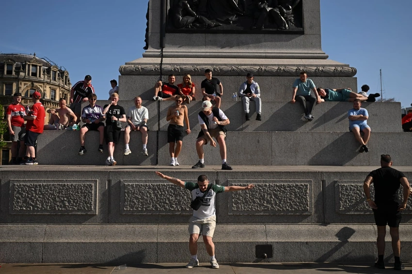 London Heatwave: Will UK Temperatures Really Beat the Seychelles?