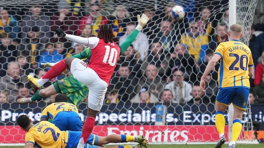 Mansfield Town vs Arsenal: FA Cup Giant-Killing Bid Live