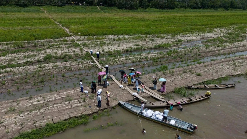 Record El Niño Threatens Asia with Drought, Sparks Global Food Price Fears