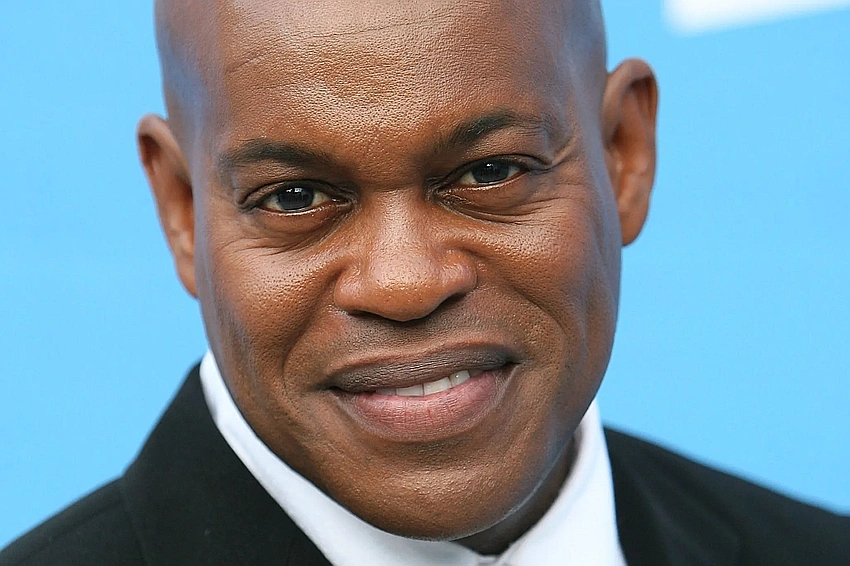 Grammy-Nominated Singer Jubilant Sykes Stabbed to Death; Son Arrested in Santa Monica