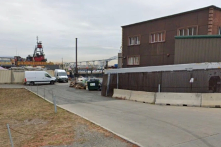 Tragedy at NYC Shipyard: One Dead, Over 30 Injured After Staten Island Blast