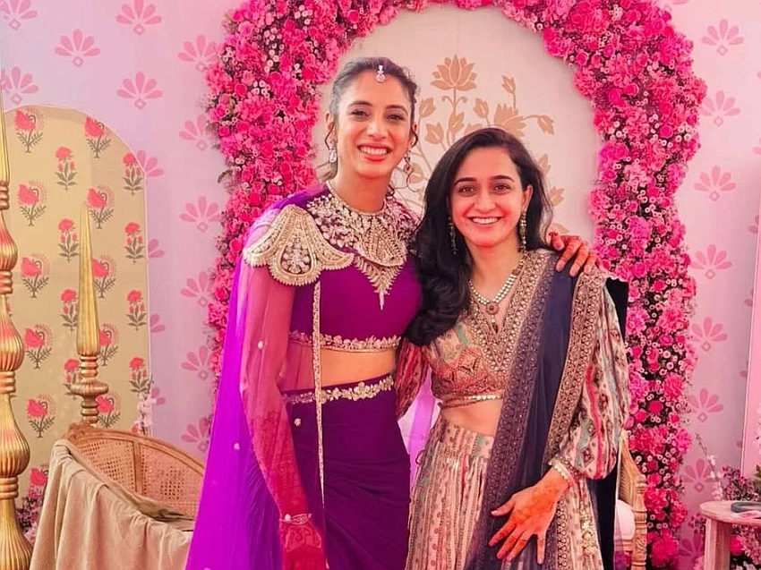 Mandhana returns to public eye after wedding cancellation, resumes training