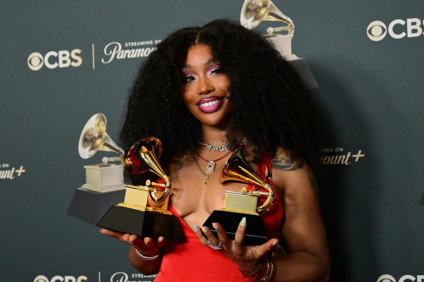 Grammys Shake Up 2027 Show with Five New Categories! 🎶