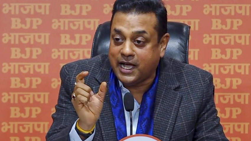 Congress Attacks BJP Over Vote Theft at Delhi Rally
