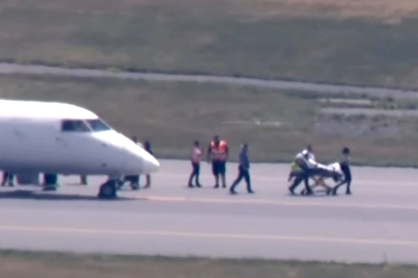 Mid-Air Drama! Passengers Restrain Pilot During 'Horrifying' Medical Emergency ✈️