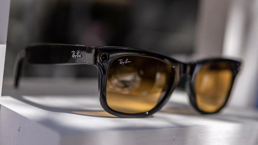 Meta's AI Glasses: Privacy Backlash Grows, Company Responds to Tampering