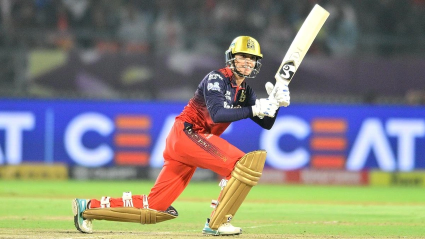 Mandhana Leads RCB to WPL Glory Despite Flu and Fever