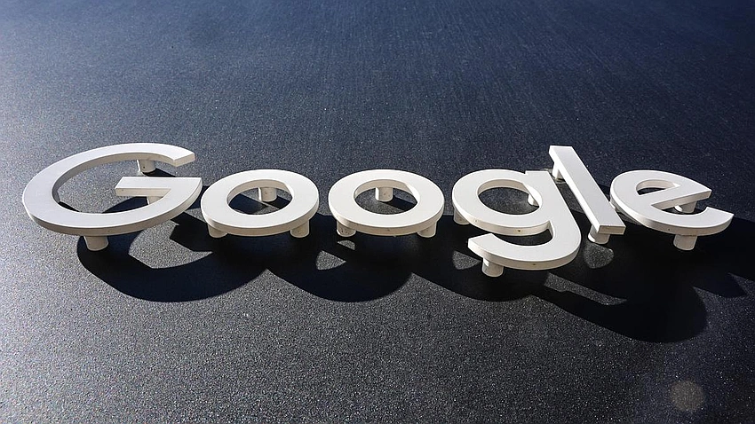 EU probes Google over demotion of media content in search results