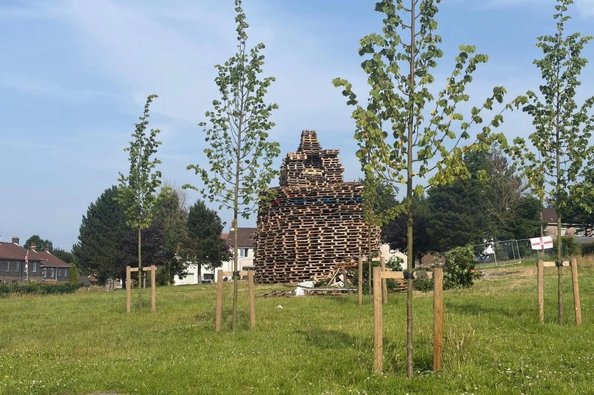 Tragedy Strikes Belfast: Man Dies After Bonfire Fall in Braniel Estate