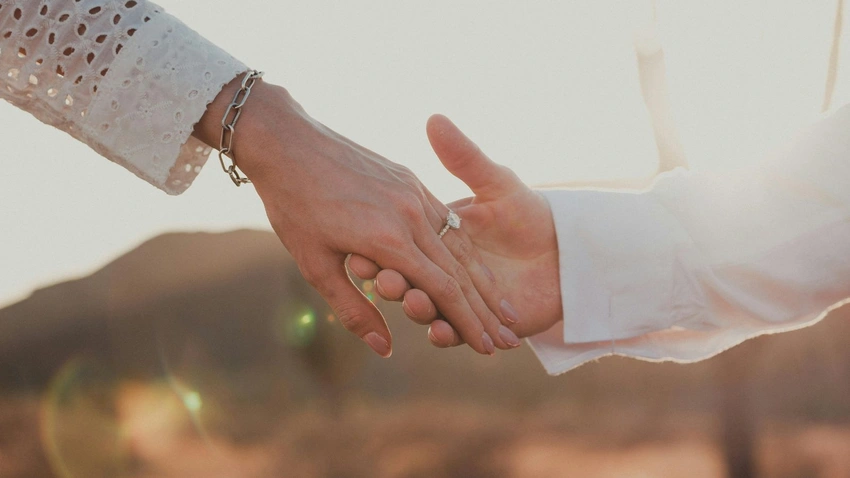 Pitch-a-Friend: The Hottest Trend Making Dating Fun Again