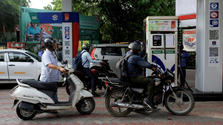 India Cuts Fuel Export Duties: Petrol Now Nil! ⛽📉