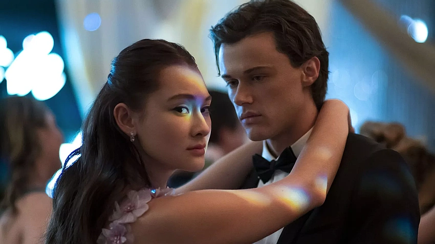 Why Crying Over Fictional Characters is its Own Kind of Therapy