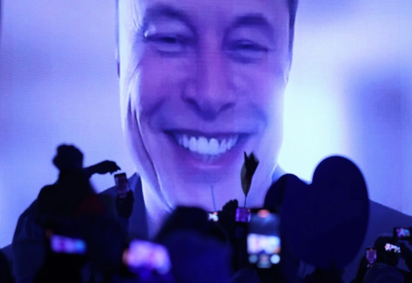 SpaceX Shares Dip Amid Massive AI Spending & Musk's Bold Vision