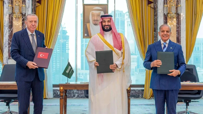 Historic Mecca Pact: Pakistan, Saudi, Turkiye Unite for Defense!