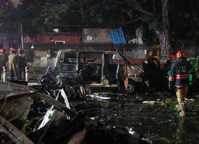 Blast near Delhi’s Red Fort kills 9, injures 20; city placed on high alert
