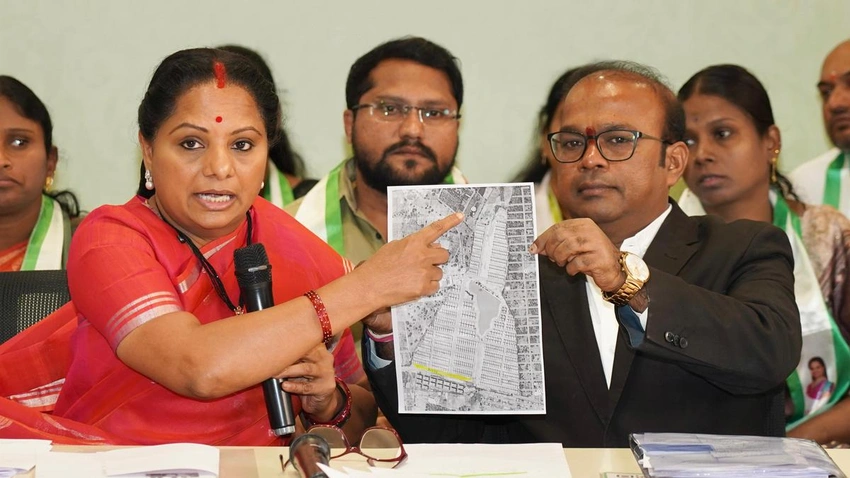 Kavitha Alleges Graft by Ex-BRS Leaders, Vows Full Inquiry