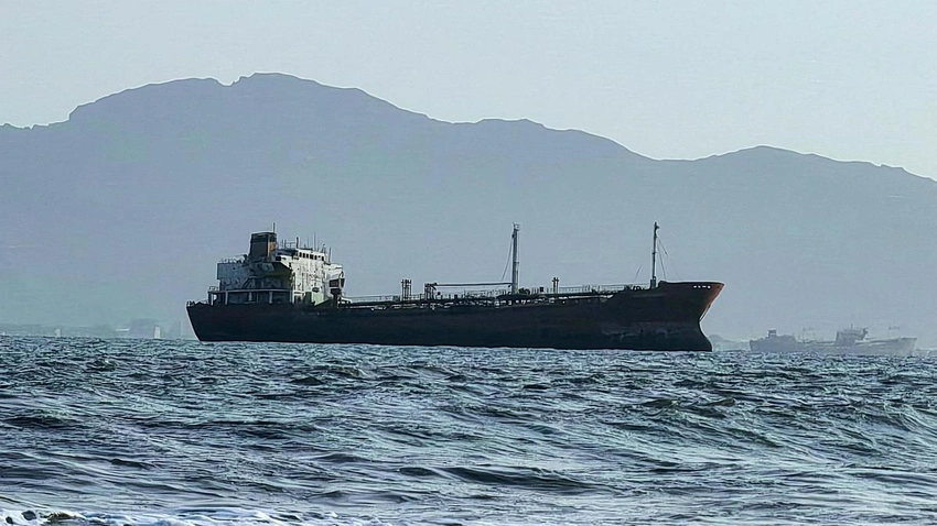 Iran & Oman Agree on Hormuz Shipping Route! Major Step for Gulf Trade 🚢