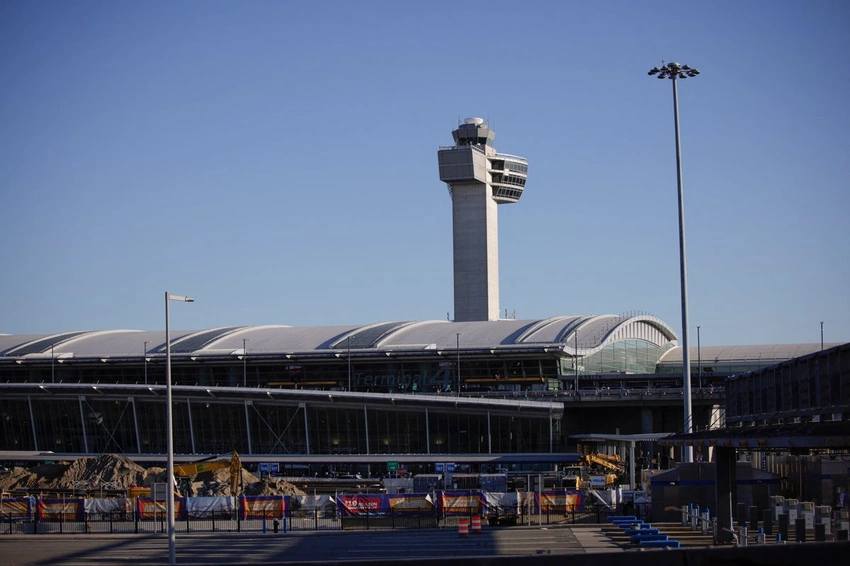 Midair Birth Aboard Jamaica–New York Flight Sparks Citizenship Debate