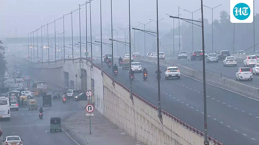 Delhi Grapples with Very Poor Air as Cold Wave Tightens Grip