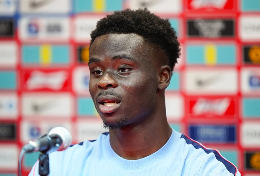 Saka's World Cup Gamble! England Star Ready Despite Achilles Worry 🦁⚽