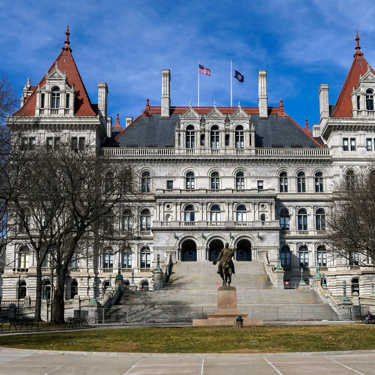 BREAKING: FBI Thwarts ISIS-Inspired Plot to Bomb NY Capitol!