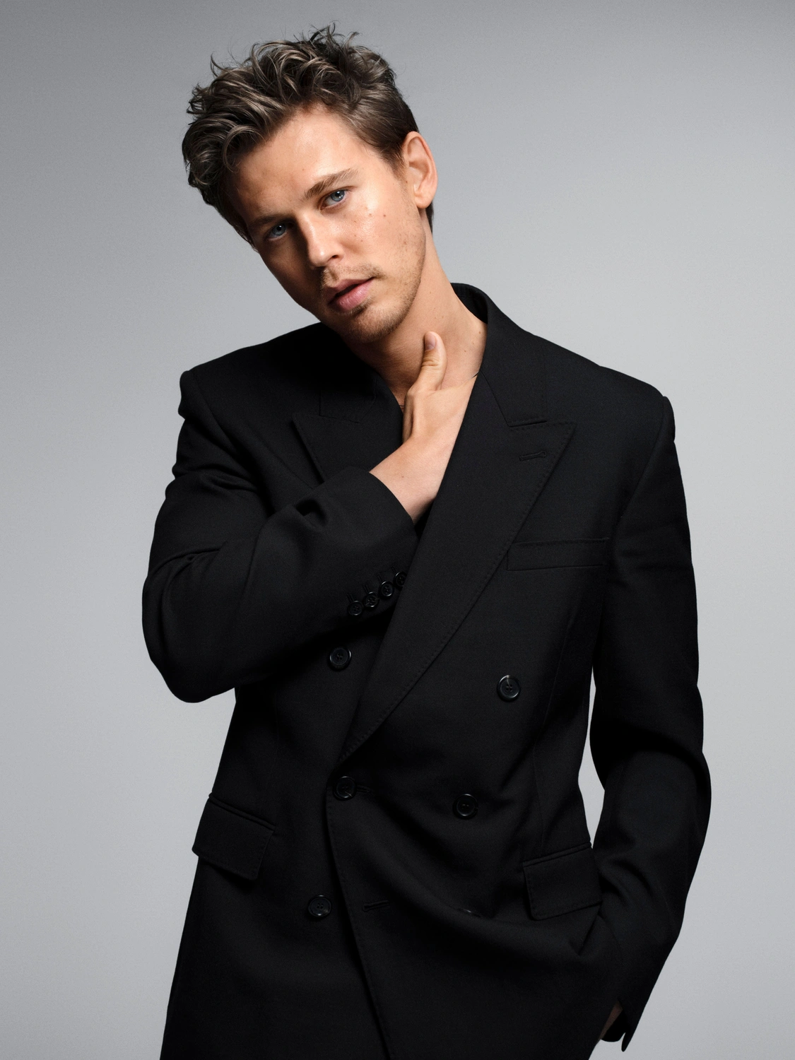 Austin Butler Dances Through YSL MYSLF Fragrance Campaign