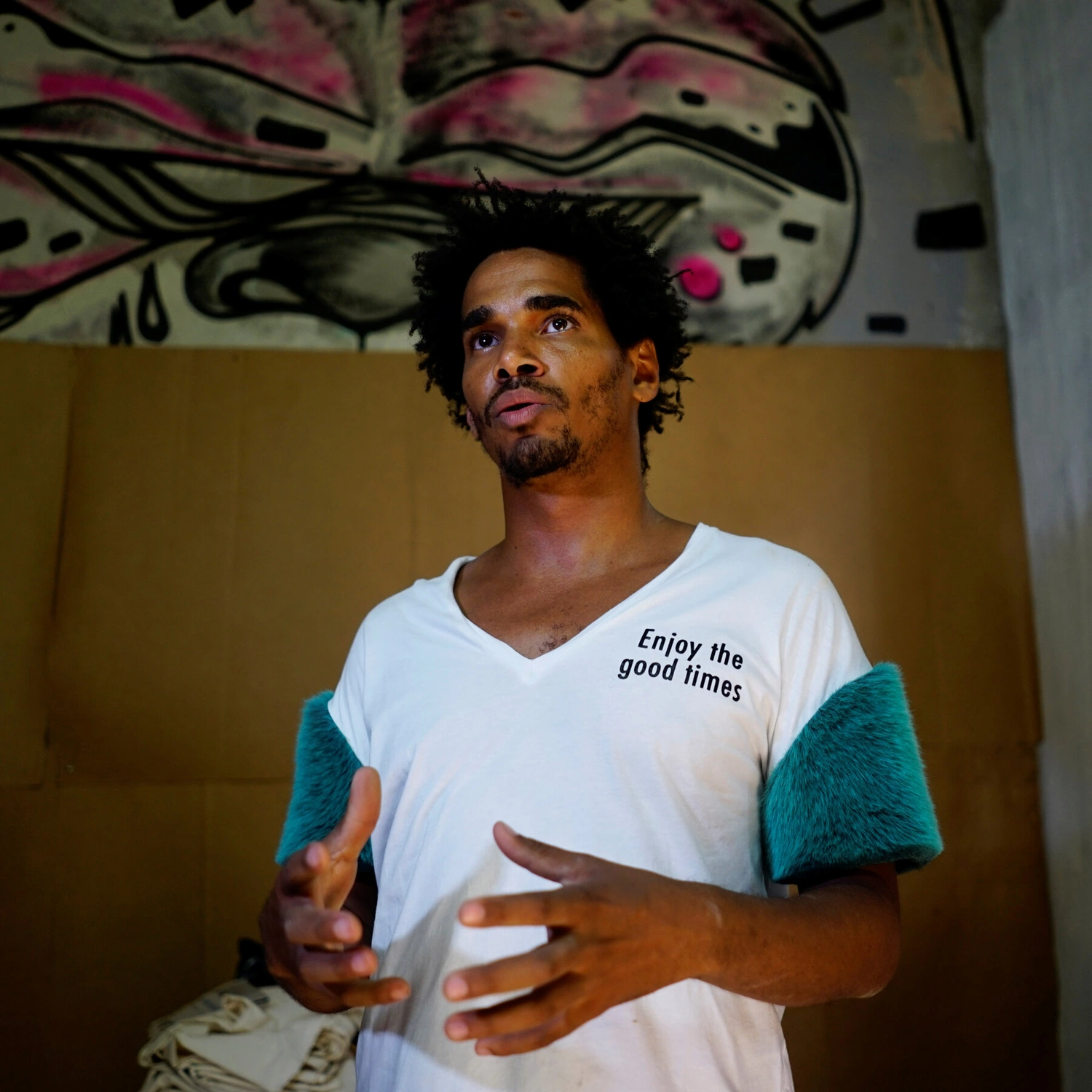 Cuban Dissident Artist Luis Manuel Otero Alcántara Heads to US Exile