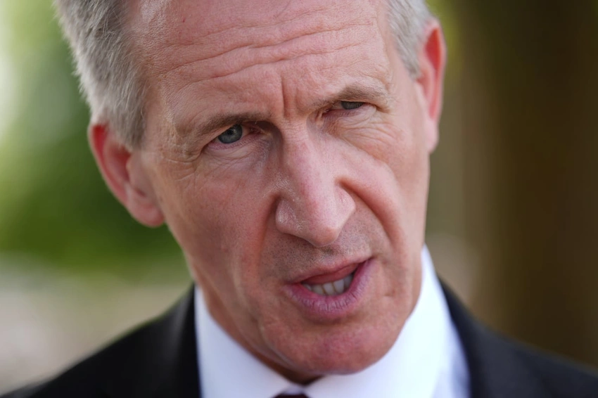 Elite Commandos Get £500M Boost for High-Tech Gear!