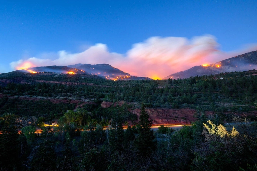 Hero Pilot Dies Battling Colorado Wildfire, Highlighting Extreme Dangers