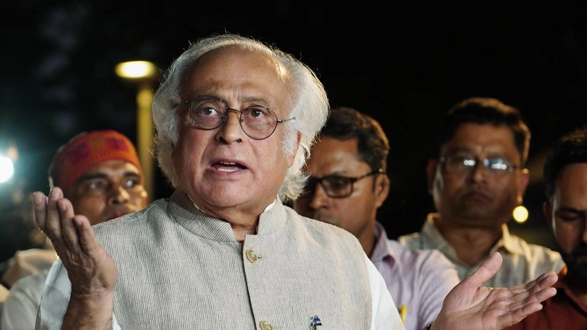 Rahul & Priyanka Face FIRs: Congress Alleges 'Vote Chori' Amid EC Row