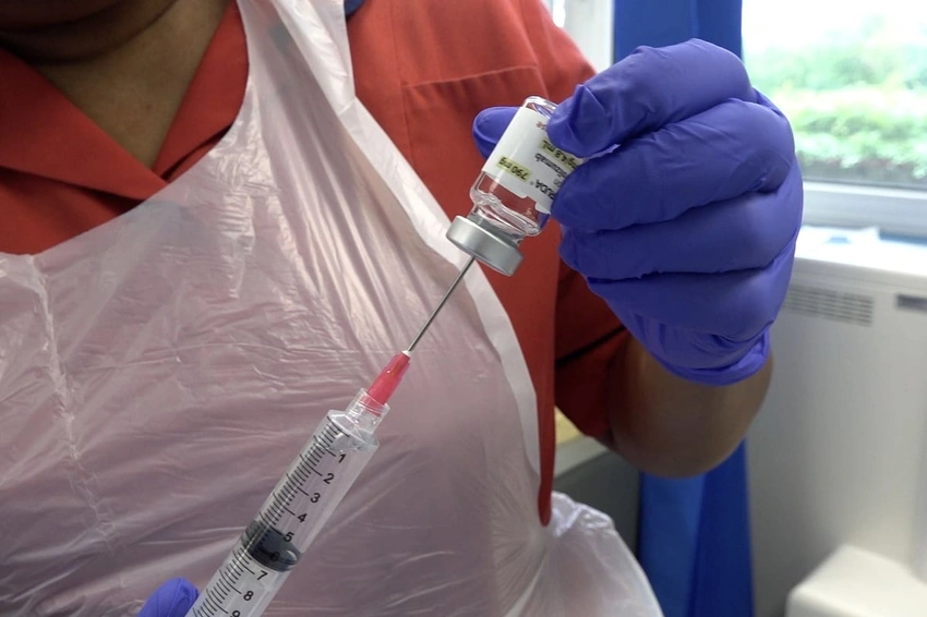 NHS rolls out one-minute Keytruda jab to cut hospital time