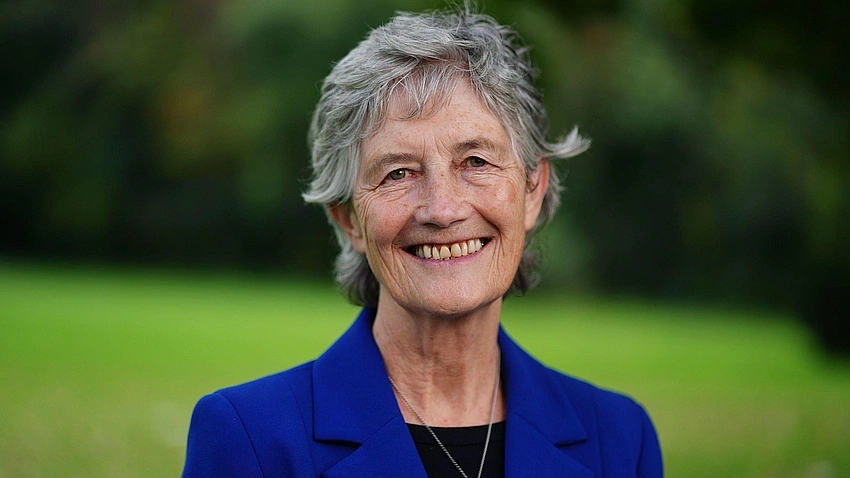 Catherine Connolly sworn in as Ireland’s president amid pomp and climate pledges