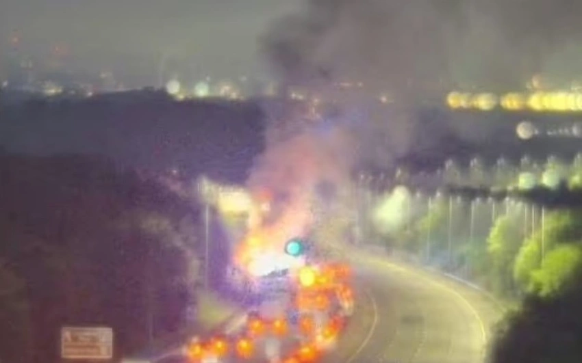 M25 Chaos: Two Lorry Fires Shut Motorway, Drivers Face Major Delays!