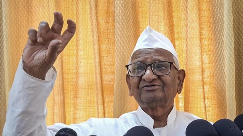 Anna Hazare's Silent Protest Backs Students, Urges PM Modi for Dialogue