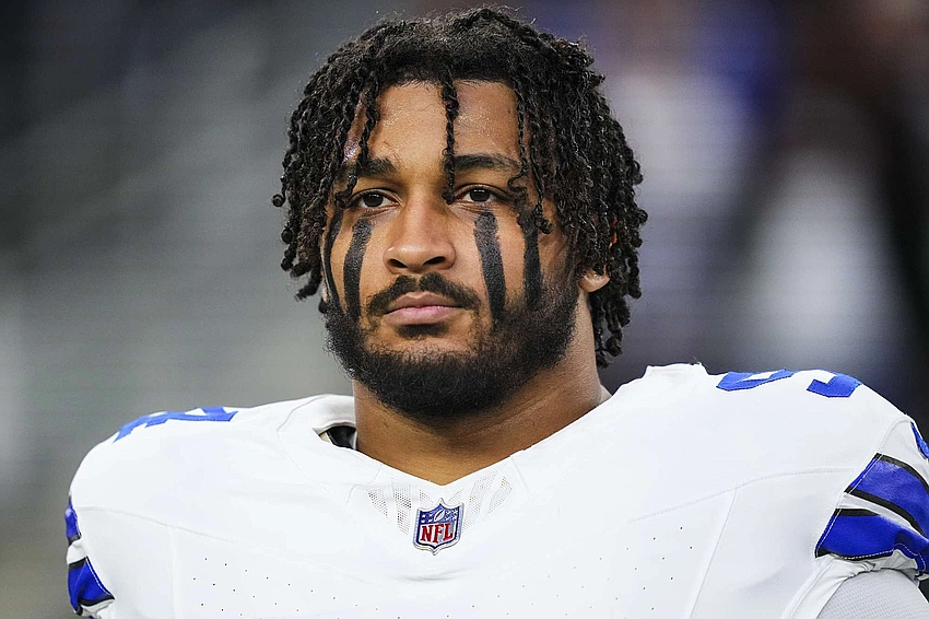 Dallas Cowboys DE Marshawn Kneeland dies at 24, two days after MNF TD