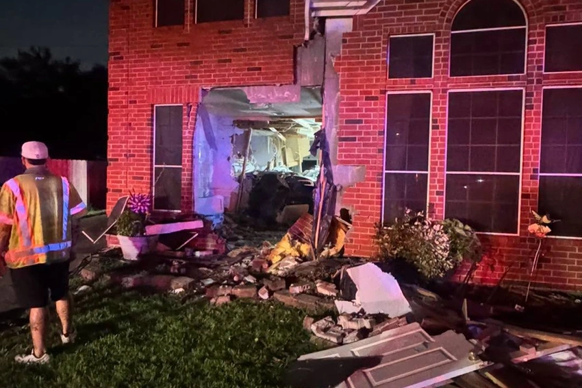 Tesla Autopilot Crash Kills Texas Woman in Her Home