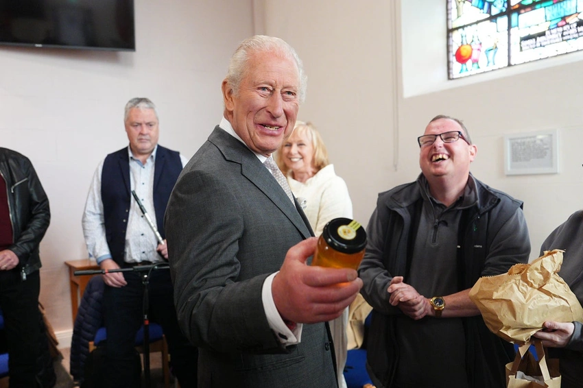 UK Radio Station Apologizes for Mistakenly Announcing King's Death