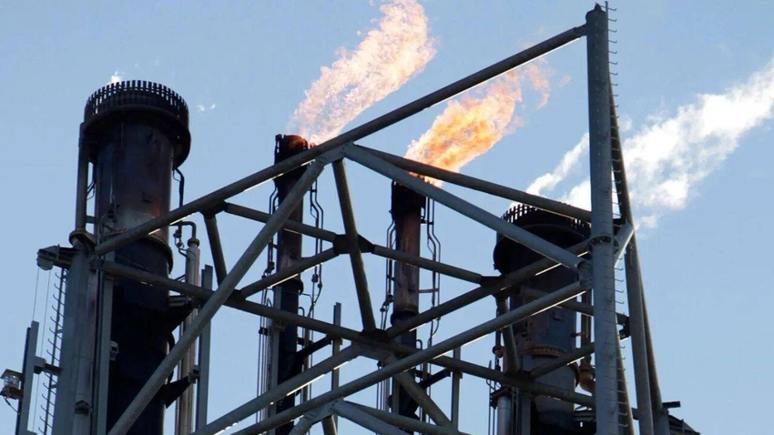 Houthi Attack Suspected at Saudi Gas Facility in Jubail Amid Tensions