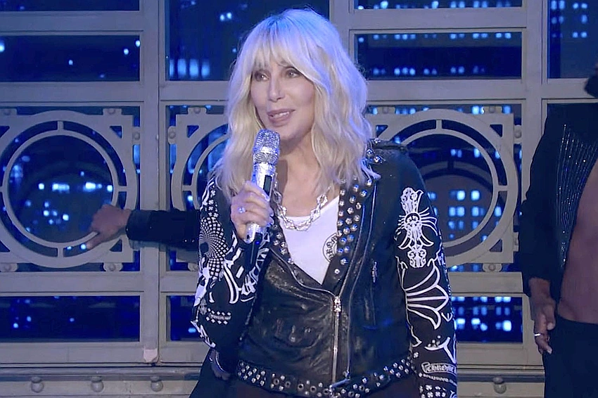 Bowen Yang Bids SNL Farewell in Emotional Live Sendoff