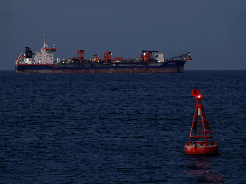 India buys Iranian oil after 7 years; no payment hurdles, ministry reassures