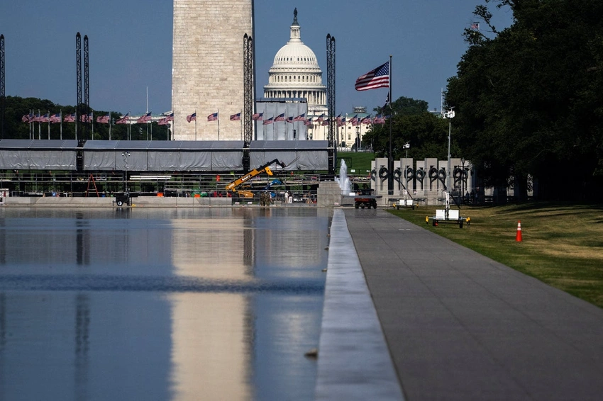 Reflecting Pool Damage: NPS Confirms Liner Cut, Not Just "Vandalism"