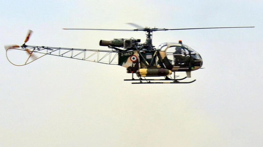 Major General Survives Ladakh Chopper Crash: Viral Selfie Sparks Inquiry