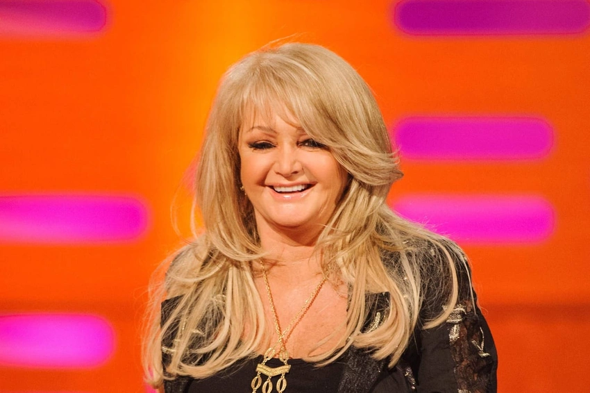 Bonnie Tyler Out of Coma But Remains "Very Unwell" After Surgery 💔