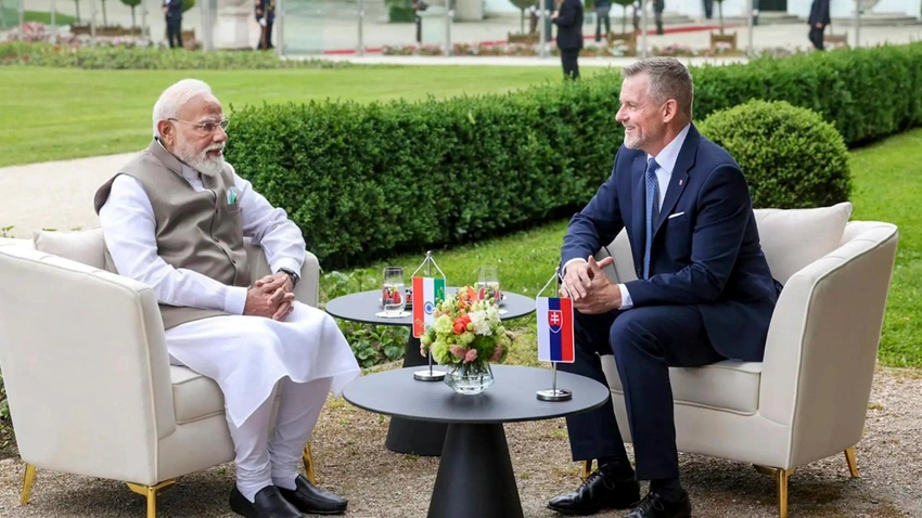 PM Modi Honored with Slovakia's Top Award! 🎉 His 33rd Global Recognition