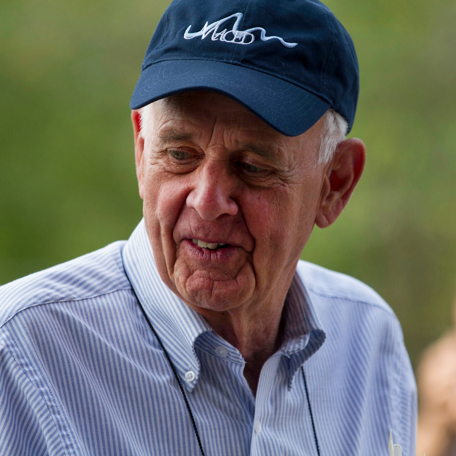 Wendell Berry, Agrarian Writer & Environmental Voice, Dies at 92