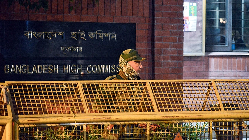 Bangladesh Rejects MEA Comments Over New Delhi Protest